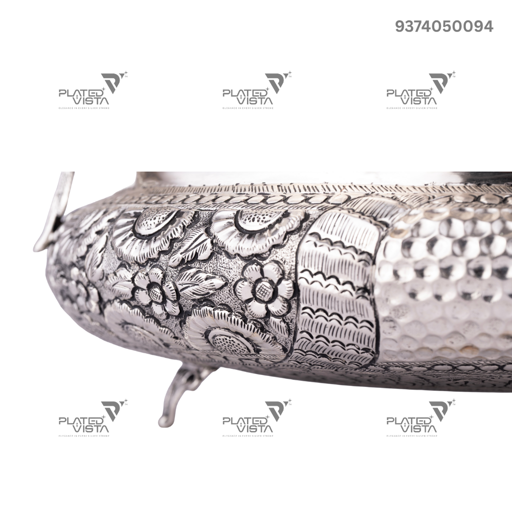 Silver Urli