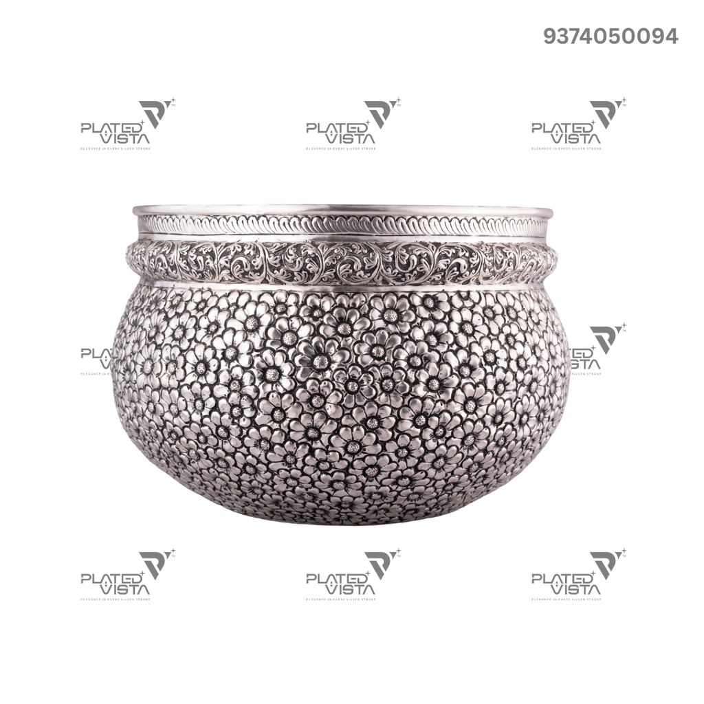 Silver Urli