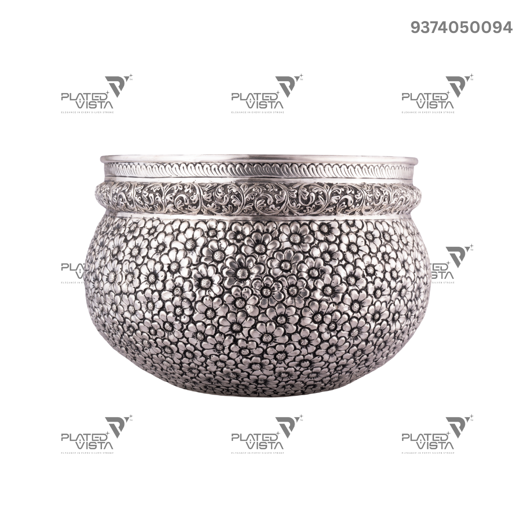 Silver Urli