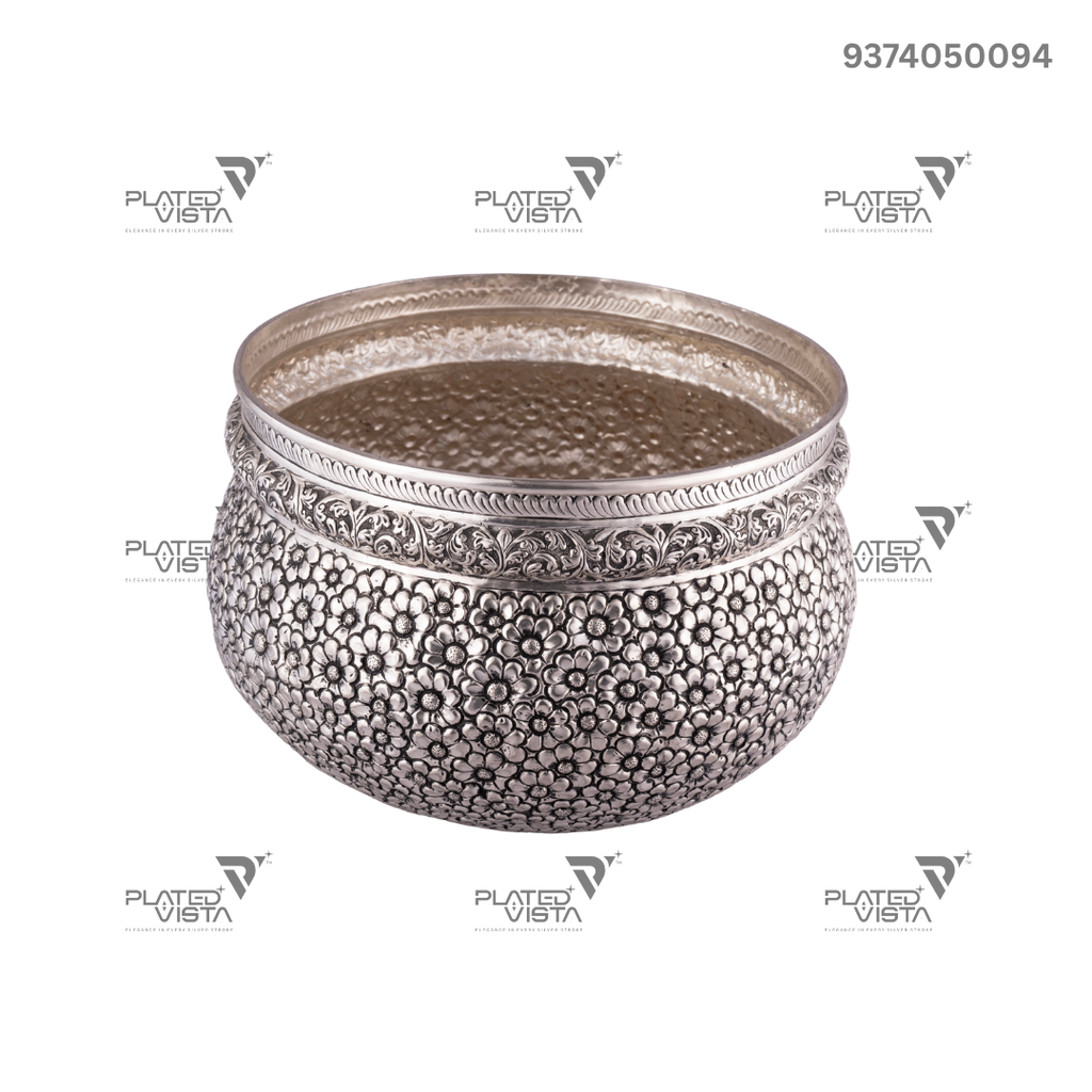 Silver Urli