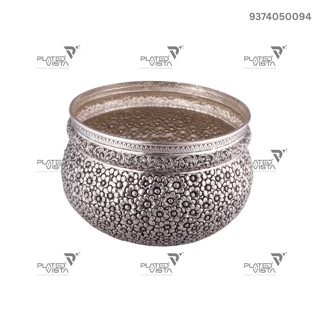 Silver Urli