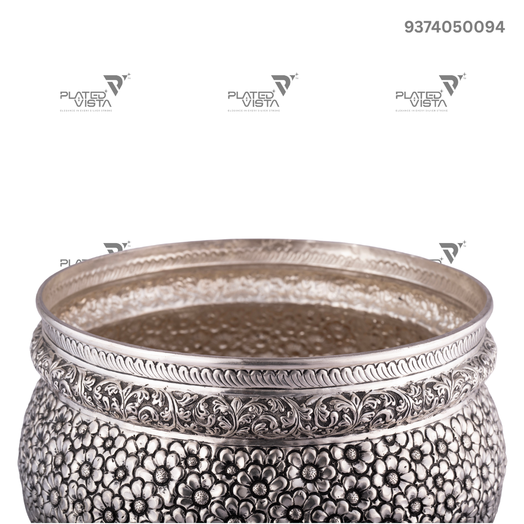 Silver Urli