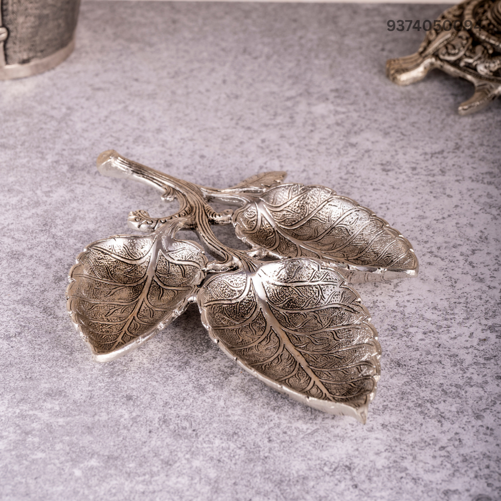Buccellati Sterling Silver Leaf Bowl