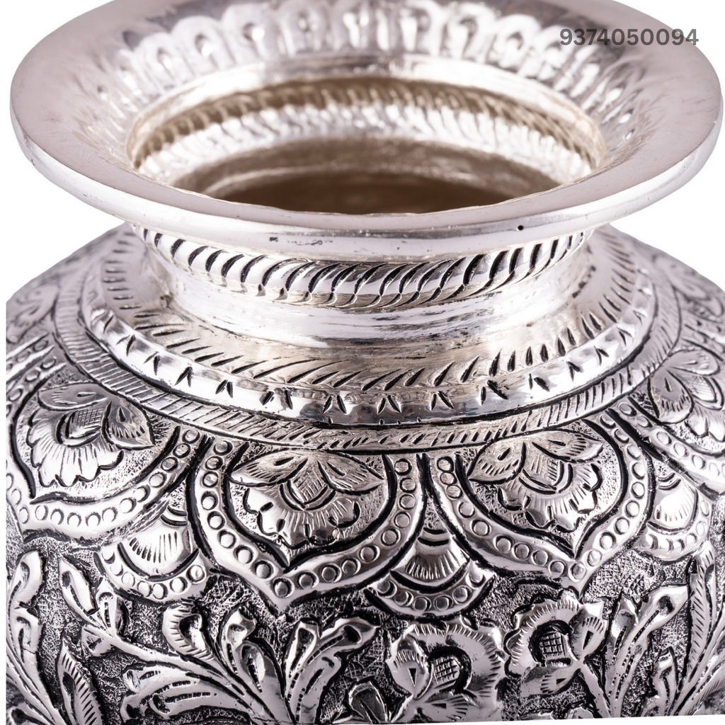 Acanthus Design Oxidised Silver Gagar